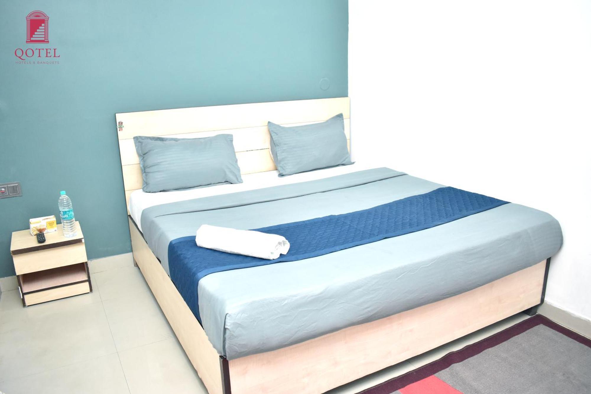 Qotel Hotel Rama Rohini Sector-24 Couple Friendly Delhi Kültér fotó